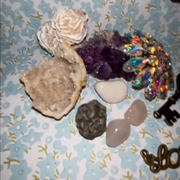 Self-Love Crystal Collection - Picture 10 of 13
